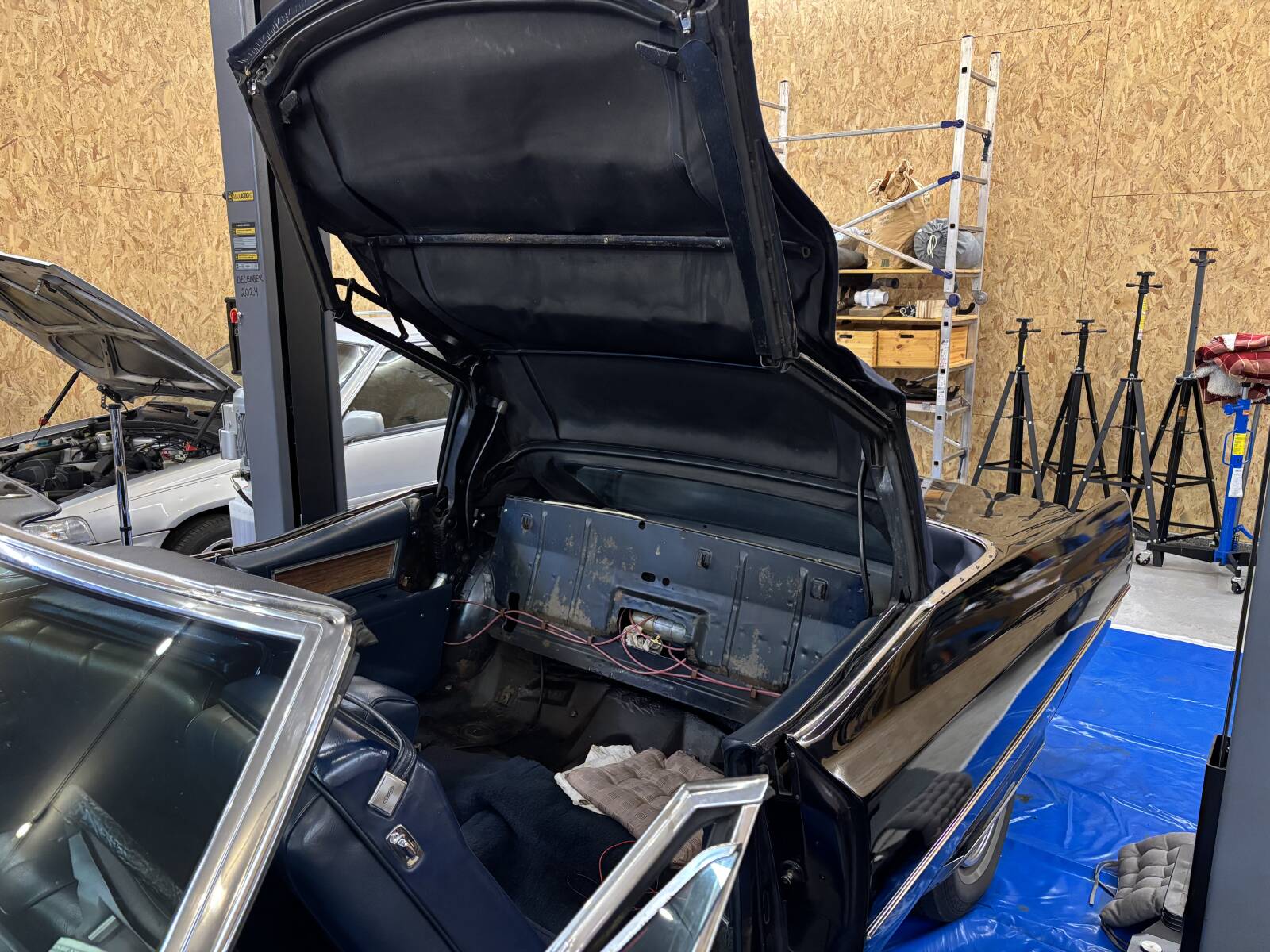 https://www1.garaget.org/gallery/images/215/214921/214921-4fefc43ef68994d0393fa8f75a4611bd.jpg
