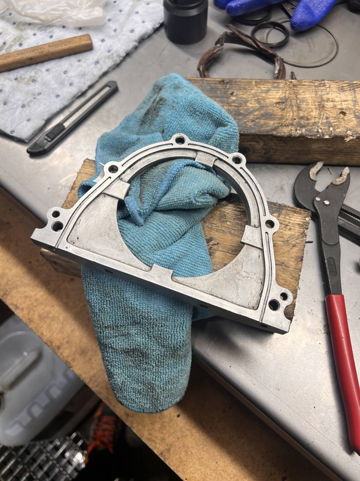https://www1.garaget.org/gallery/images/217/216602/216602-9accf9a2d25234493c5e95aa0eb45da4.jpg