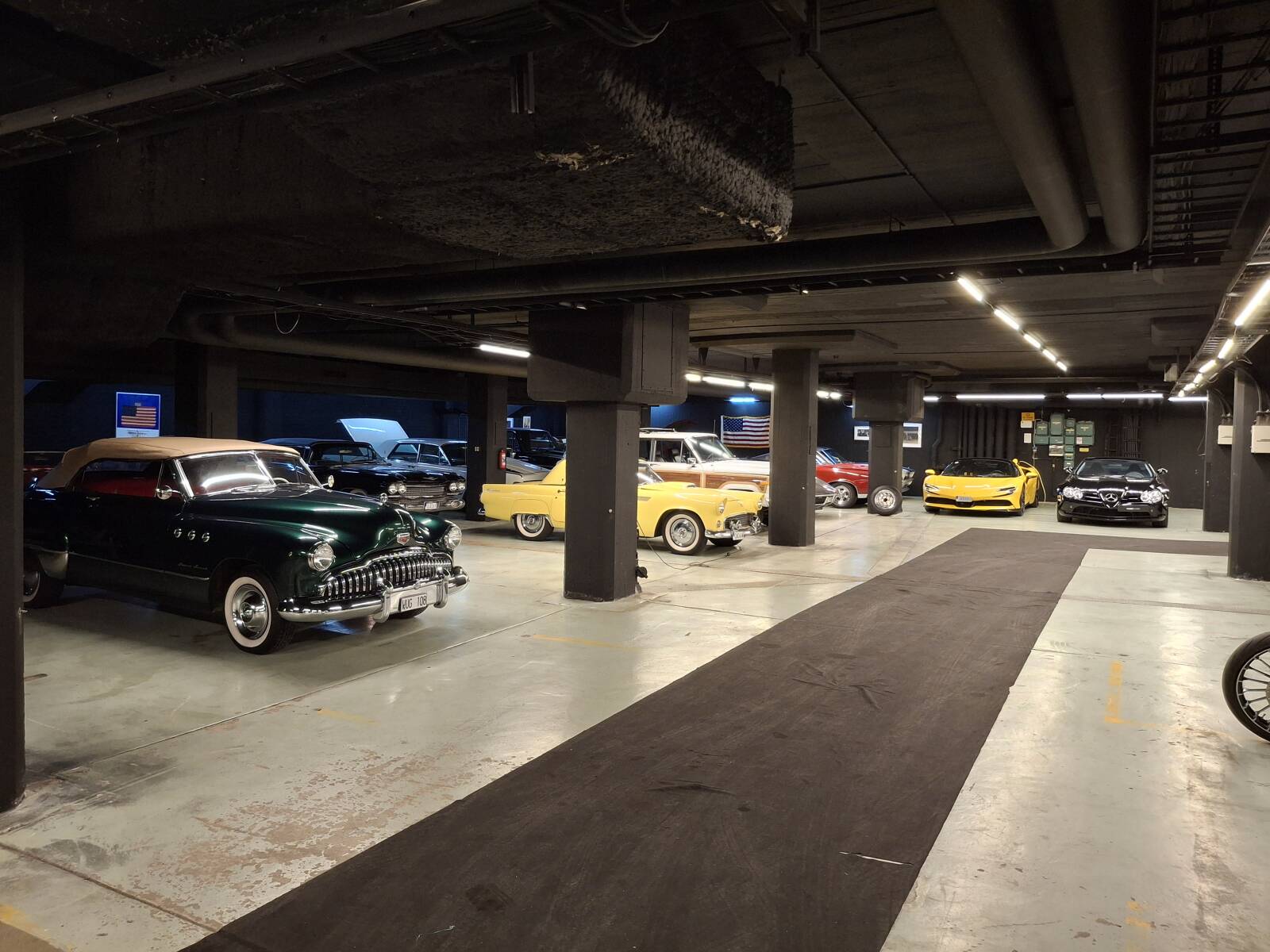 https://www1.garaget.org/gallery/images/219/218143/218143-28abbcaa63d222096bba8b78bde69c46.jpg