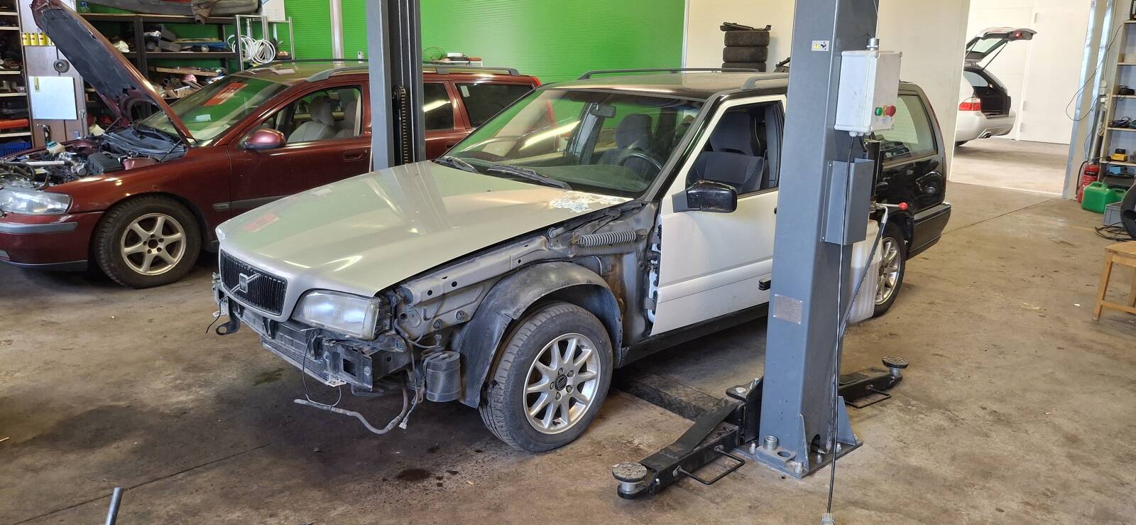 https://www1.garaget.org/gallery/images/219/218143/218143-44fce4566cfbbe0d68d7cc5de22cc46c.jpg