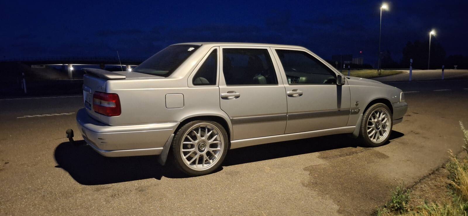 https://www1.garaget.org/gallery/images/219/218143/218143-5402a20cb5268e65682f8a214cee8320.jpg