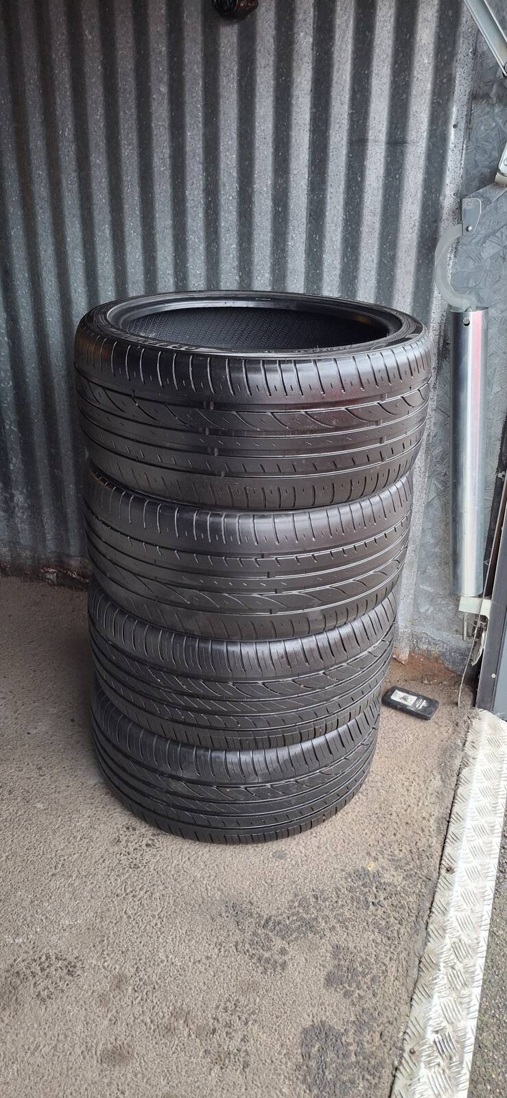 https://www1.garaget.org/gallery/images/219/218143/218143-788e62d80d559eea56fa9b40e12cf79b.jpg