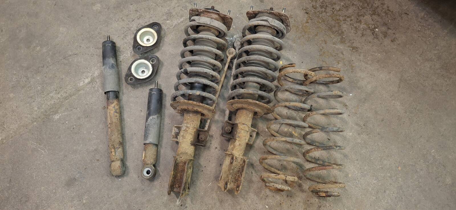 https://www1.garaget.org/gallery/images/219/218143/218143-7ab594810b1efb496286839a59db2894.jpg