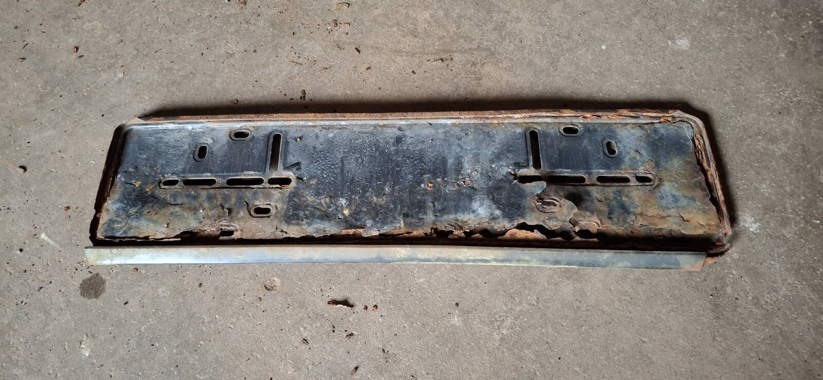 https://www1.garaget.org/gallery/images/219/218143/218143-7e2c0b7f50eac8ceee5ac398a5655d92.jpg