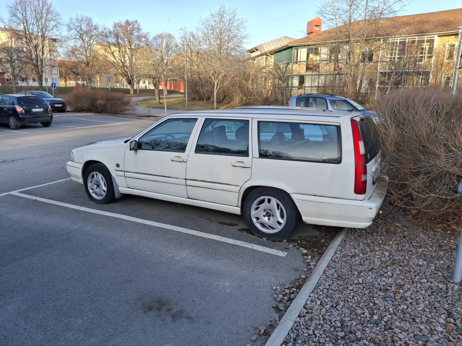 https://www1.garaget.org/gallery/images/219/218143/218143-8b41f7c99674504b11f2785a78c0fcc5.jpg
