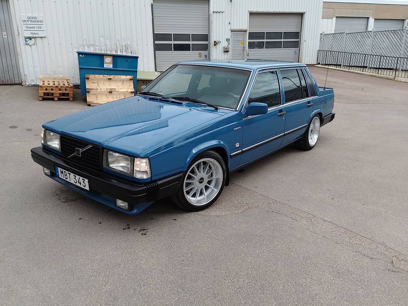 https://www1.garaget.org/gallery/images/227/226692/226692-793c3d60af480e7558590394478c9b0e.jpg
