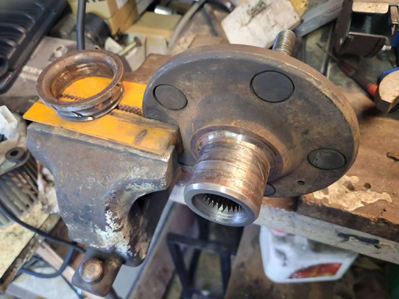 https://www1.garaget.org/gallery/images/233/232668/232668-9b6de6159de82bcb00601444e01f9099.jpg