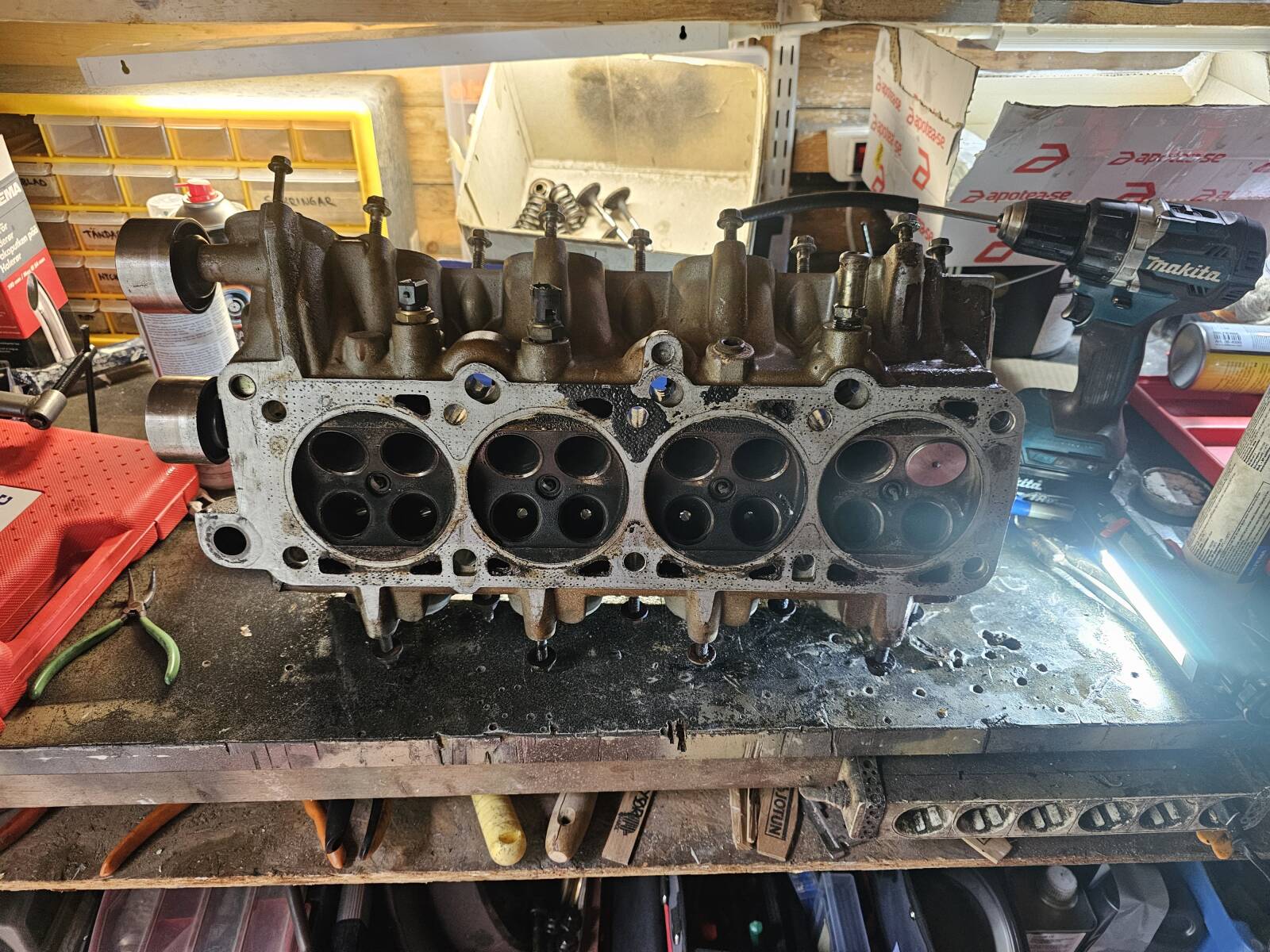 https://www1.garaget.org/gallery/images/239/238399/238399-7d90f178fc7088692d4bd7d0e5cd4772.jpg