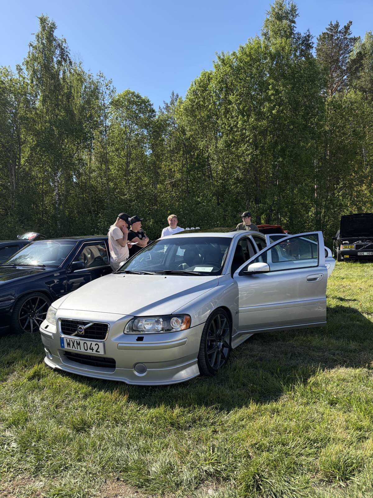 https://www1.garaget.org/gallery/images/244/243180/243180-148aa8faf8e32bb8a7c7510a7281e239.jpg