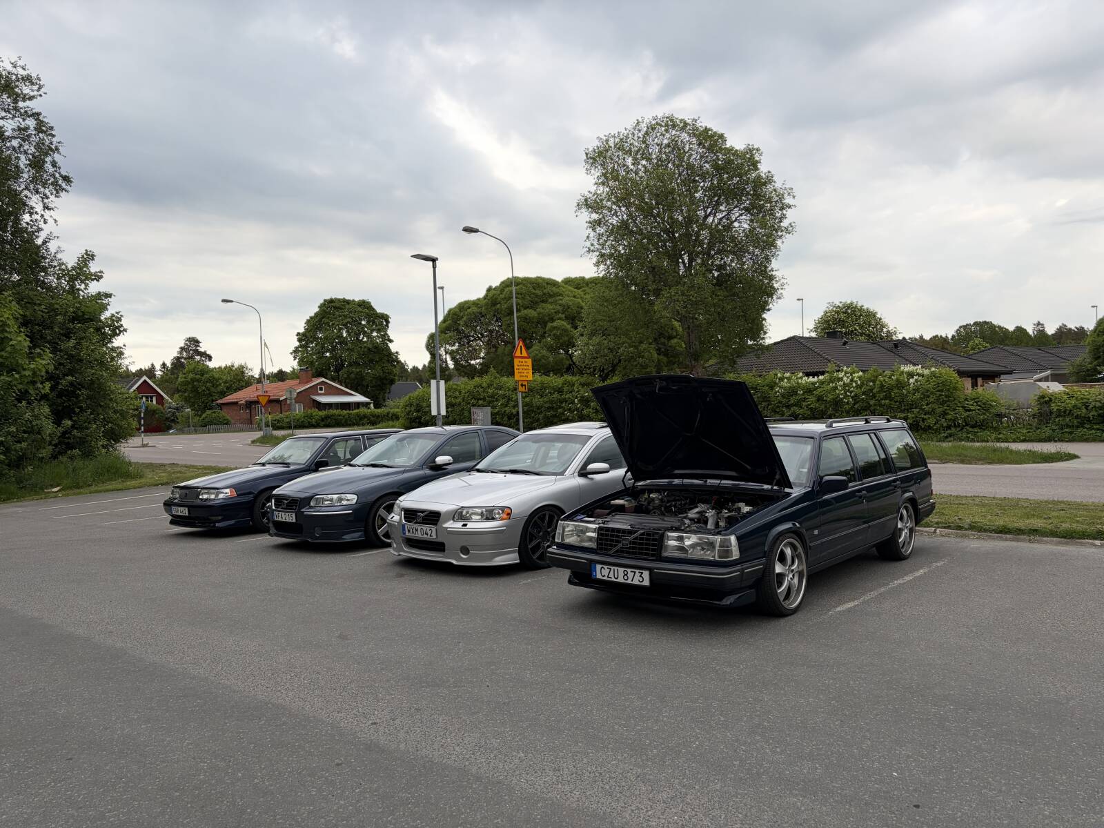 https://www1.garaget.org/gallery/images/244/243180/243180-773d1420dee987d27b7b559bda508236.jpg