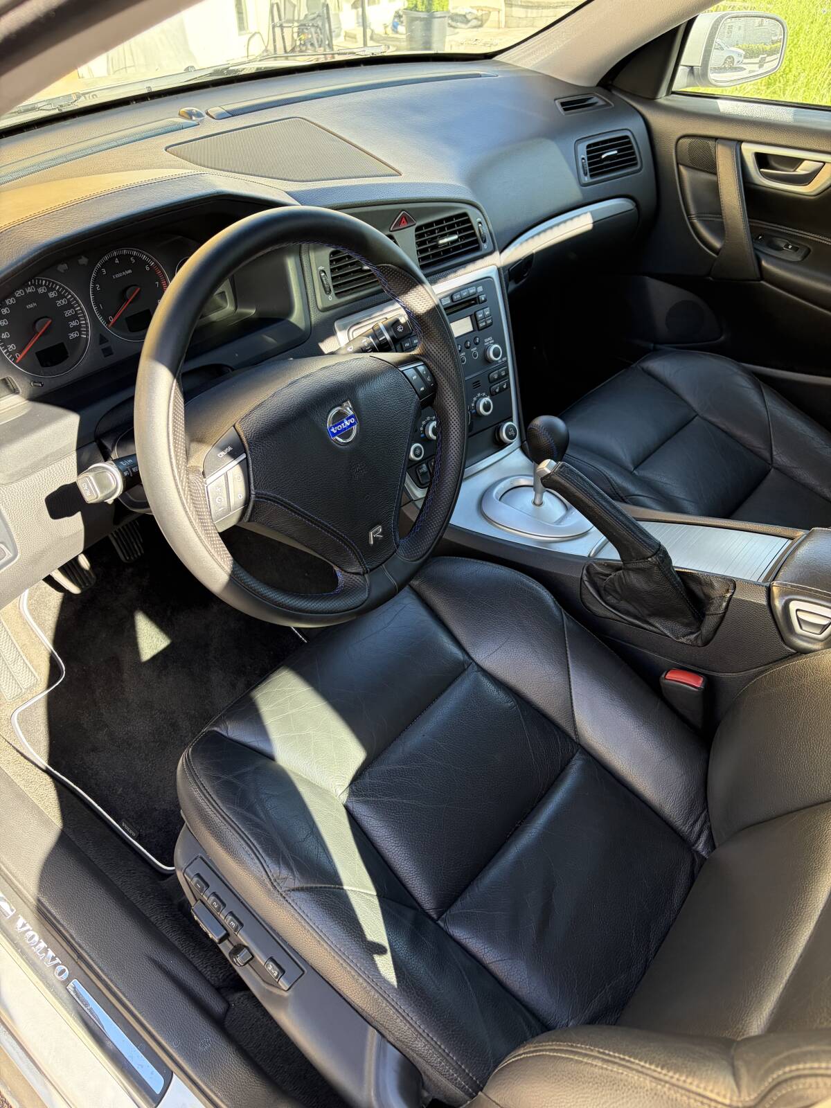 https://www1.garaget.org/gallery/images/244/243180/243180-bbc90cbaaea1b4a0bd573af447e2ff29.jpg