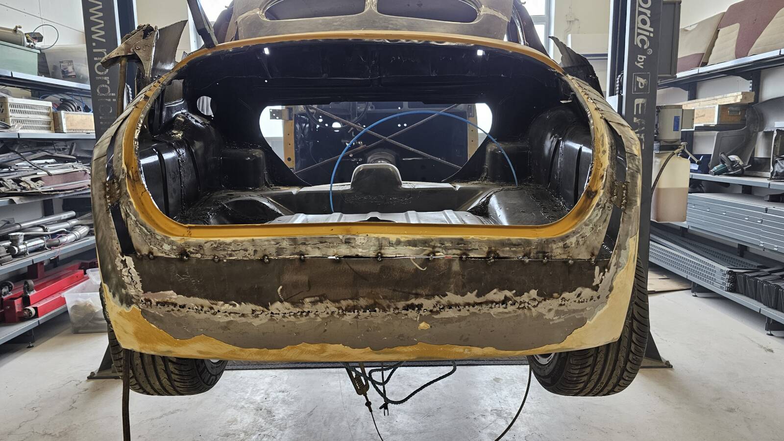 https://www1.garaget.org/gallery/images/251/250641/250641-0ef46ab8ff3ad8ad00bbe6e71df2aaf8.jpg