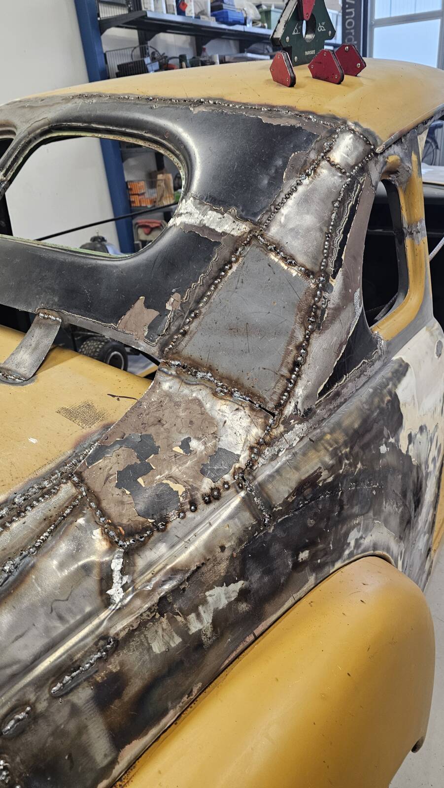 https://www1.garaget.org/gallery/images/251/250641/250641-91cdaf590588e718aa643738d9d86a40.jpg