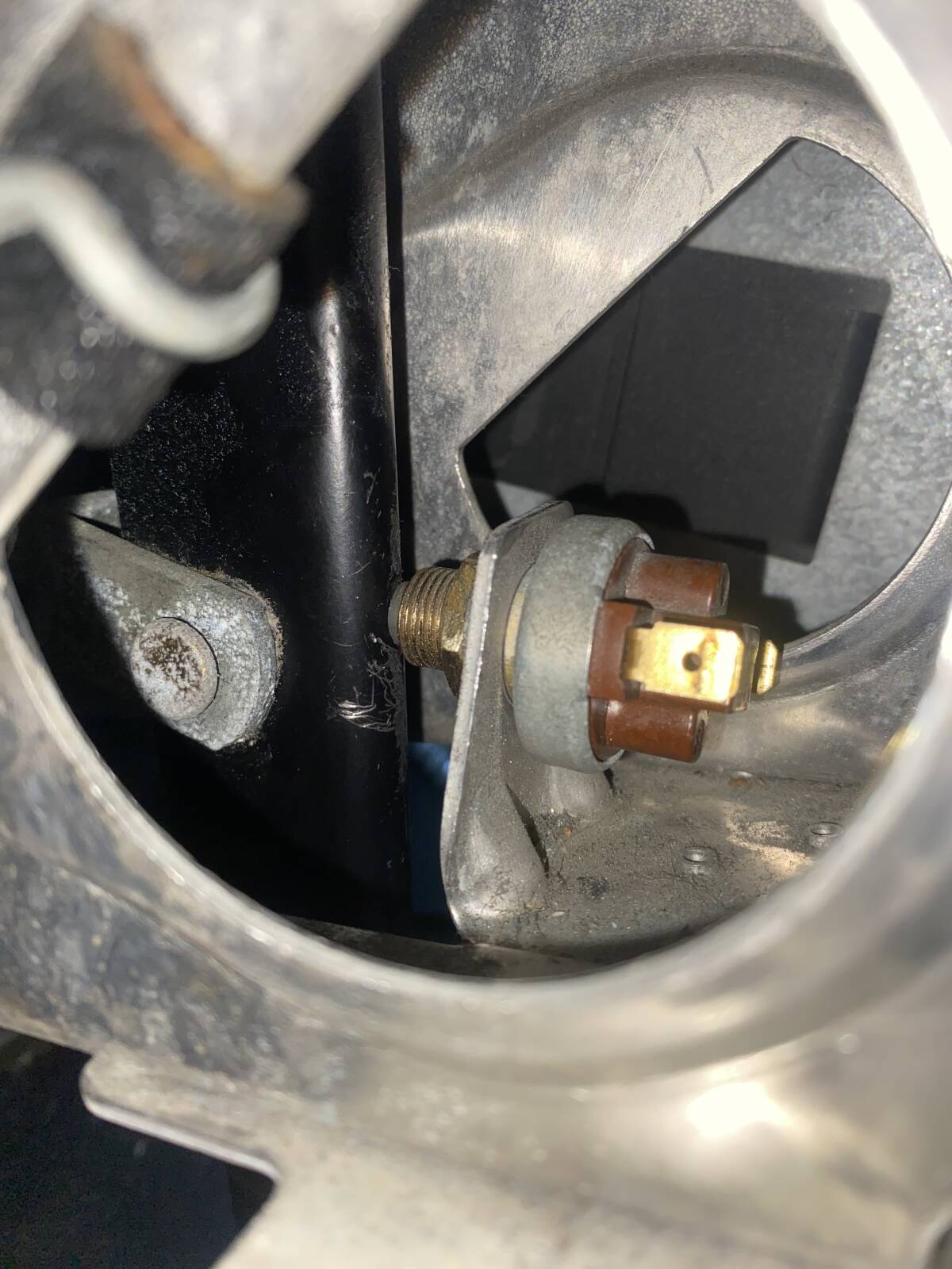 https://www1.garaget.org/gallery/images/252/251866/251866-f27729efd3ed6fdc850ec2cb26e2f0ea.jpg