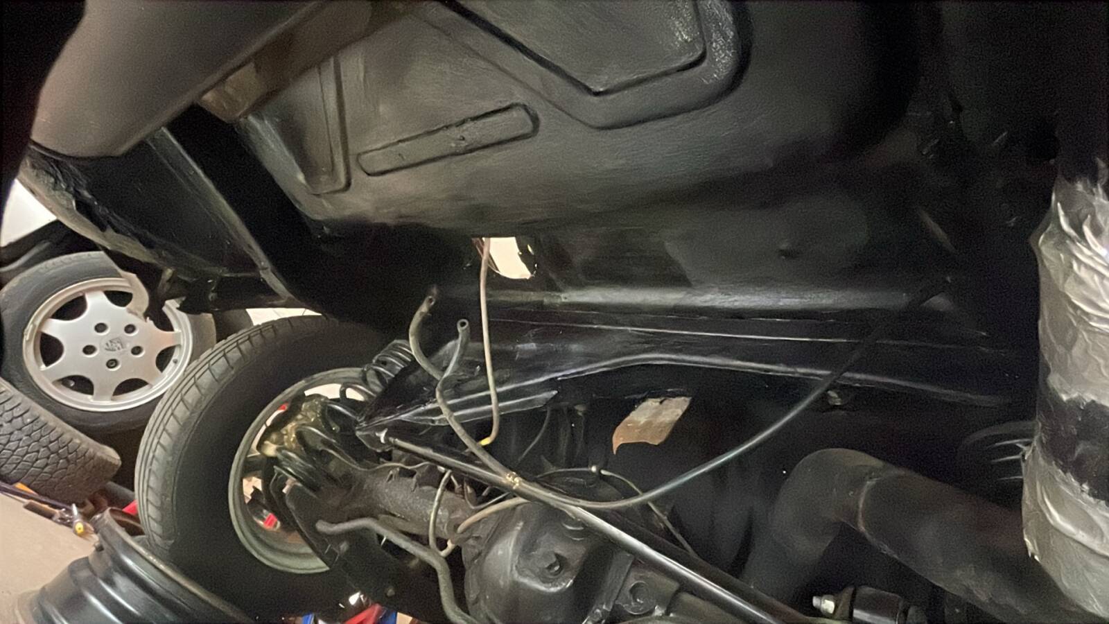https://www1.garaget.org/gallery/images/253/252648/252648-e3f881d94395bbd04ff3f49e60a4d0b3.jpg