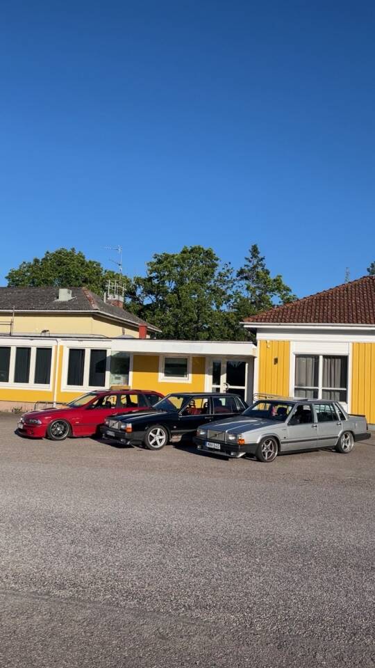 https://www1.garaget.org/gallery/images/253/252714/252714-a5d22eed9b7953a77c7e67b116353b78.jpg