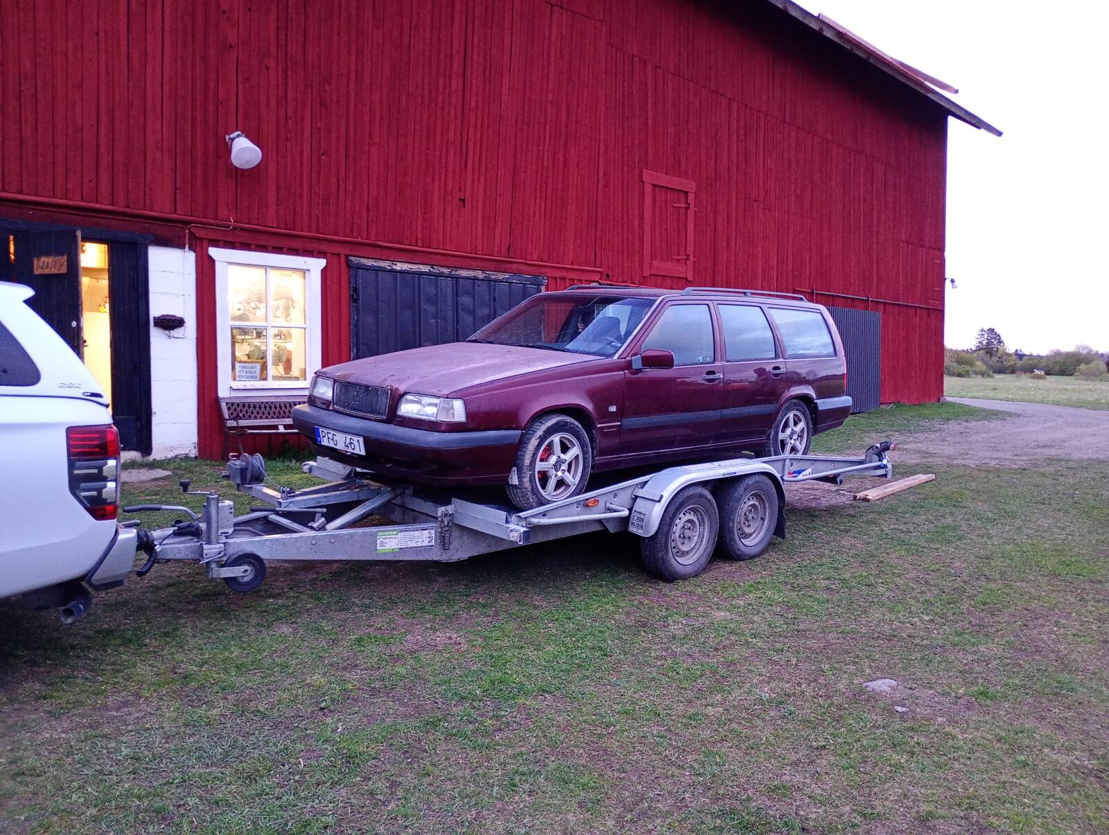 https://www1.garaget.org/gallery/images/254/253132/253132-650e0f9a543a4ae18a703f4a7a535ee0.jpg