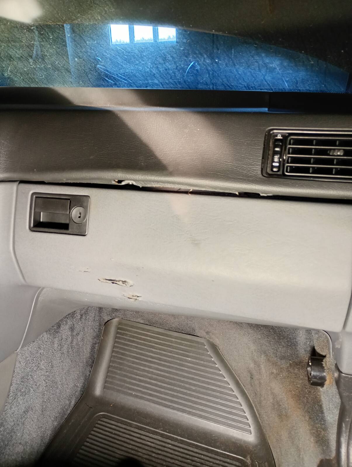 https://www1.garaget.org/gallery/images/254/253132/253132-7cff8a0254100e053ef94ae2b9656f27.jpg
