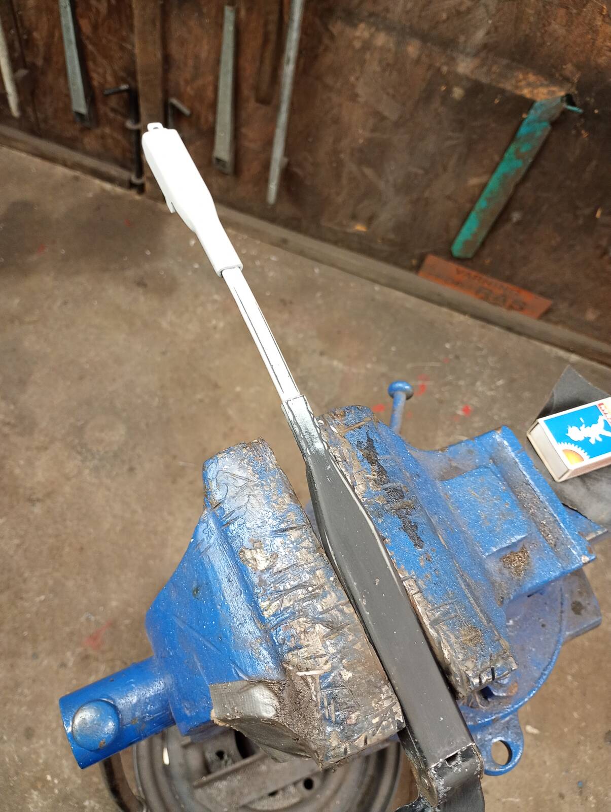 https://www1.garaget.org/gallery/images/254/253132/253132-98441dccf208f8b9d637681a0f1e9318.jpg