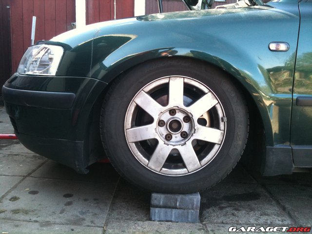 https://www1.garaget.org/gallery/images/33/32632/32632-81f62b97cc7ffcaf81b73c18129cd016.jpg