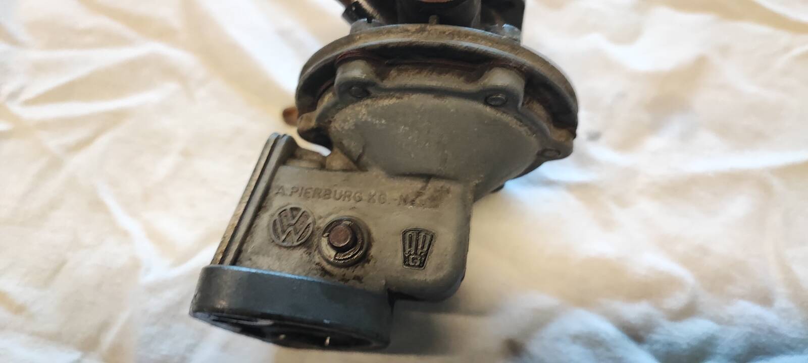 https://www1.garaget.org/gallery/images/38/37069/37069-0f09204af0e8d22d5112eb857d4c5458.jpg