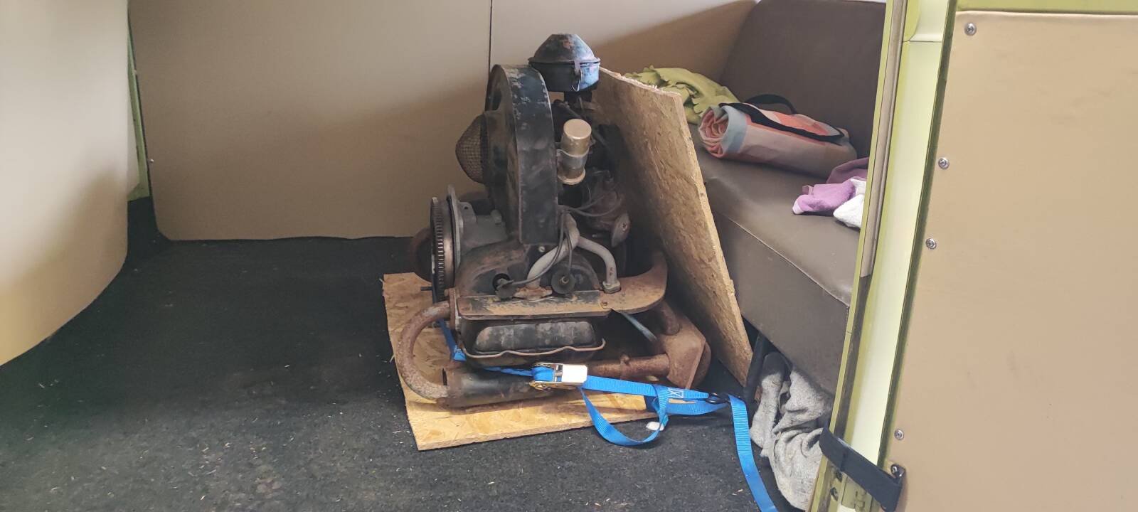 https://www1.garaget.org/gallery/images/38/37069/37069-11d324d427575e494930232af0df802a.jpg