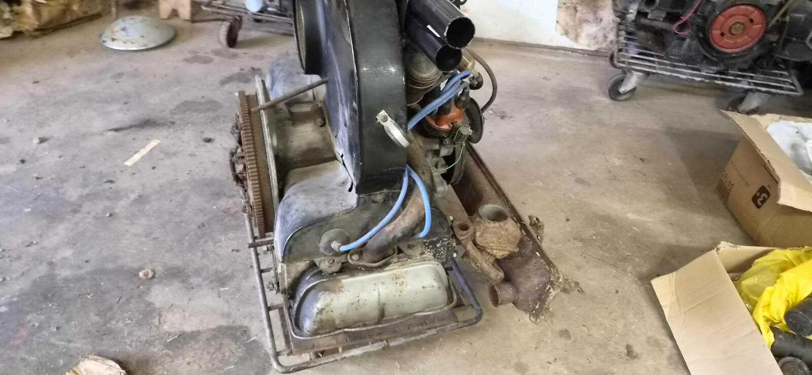 https://www1.garaget.org/gallery/images/38/37069/37069-4234a2f2d05b080ffc8312ef4136bc2a.jpg