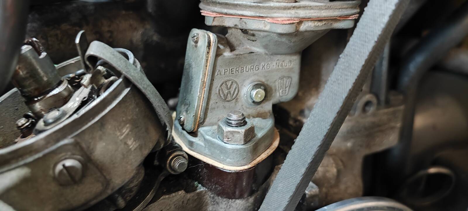 https://www1.garaget.org/gallery/images/38/37069/37069-5158d8d4fa49fc1c358a53c278046b02.jpg