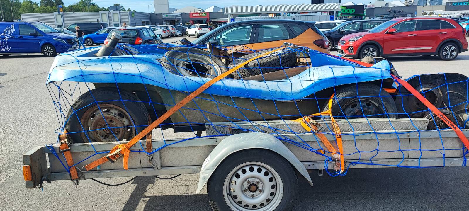 https://www1.garaget.org/gallery/images/38/37069/37069-6d3a07a3f654e7df2fa068cc9c46b704.jpg