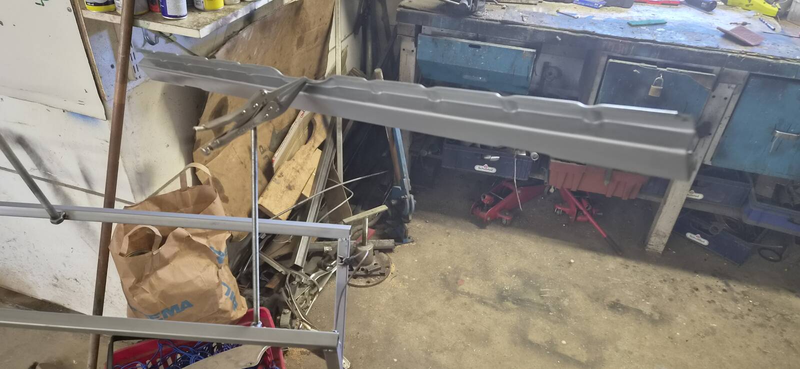 https://www1.garaget.org/gallery/images/38/37069/37069-76b14a558ce082955713432b8f1adbb2.jpg