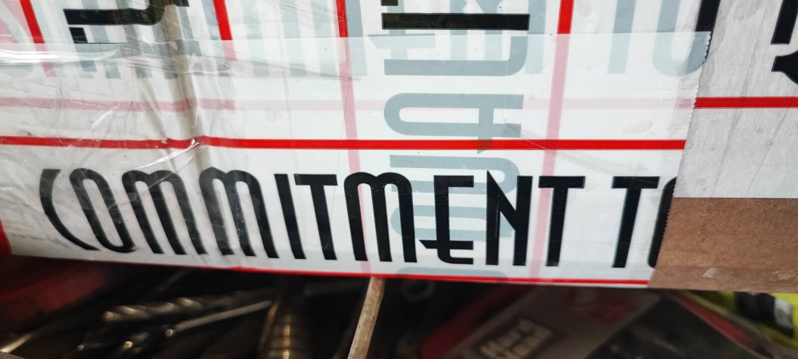 https://www1.garaget.org/gallery/images/38/37069/37069-b35c8d7633c8e87526328ea16c041c85.jpg