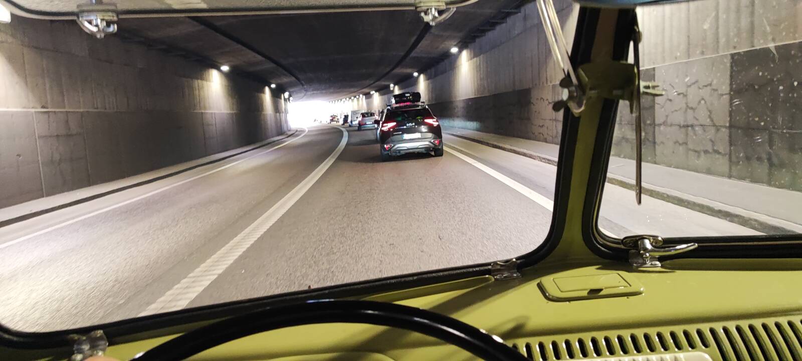 https://www1.garaget.org/gallery/images/38/37069/37069-c09e3c2d020ce324e6fb7c085ac20031.jpg