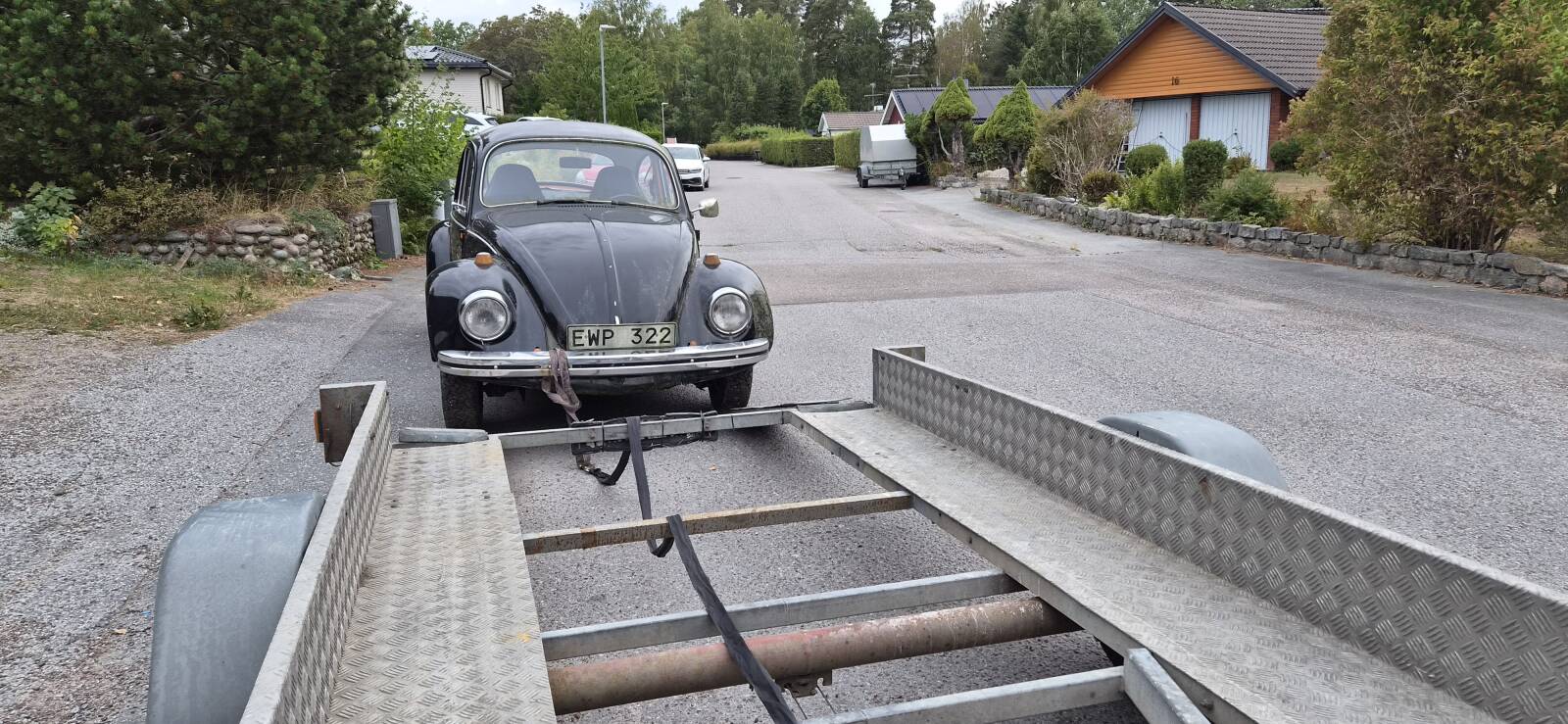 https://www1.garaget.org/gallery/images/38/37069/37069-c45ed4db1b04e8d4c204b0fefcdd1023.jpg
