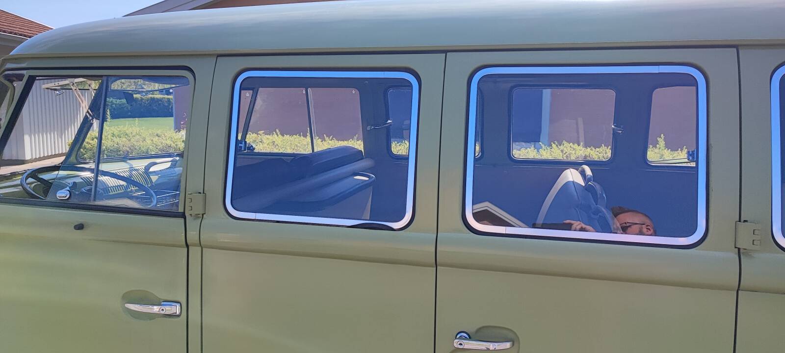 https://www1.garaget.org/gallery/images/38/37069/37069-c59a8b89119fe92842ed2608b689c12f.jpg