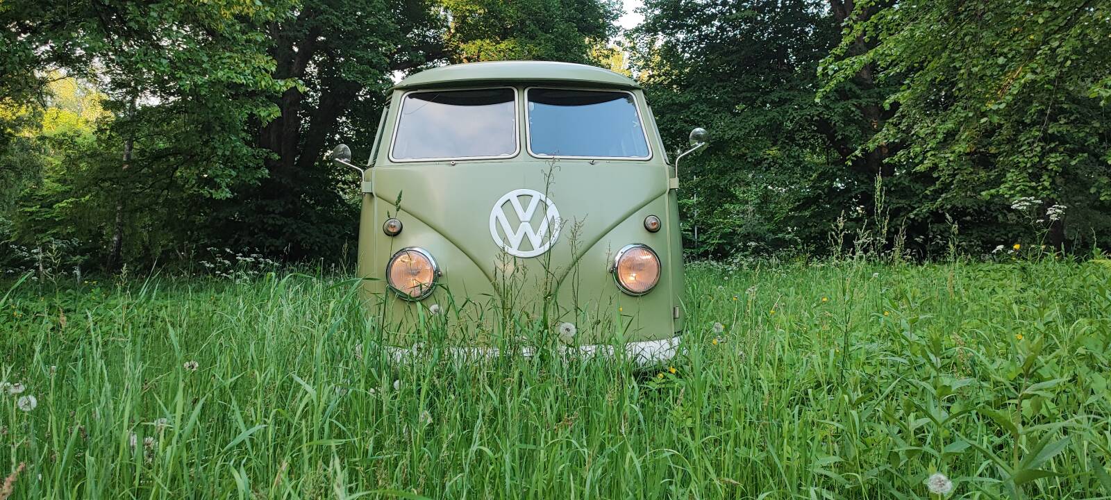 https://www1.garaget.org/gallery/images/38/37069/37069-d7e30901146e73a66d53a531b54e9c5e.jpg