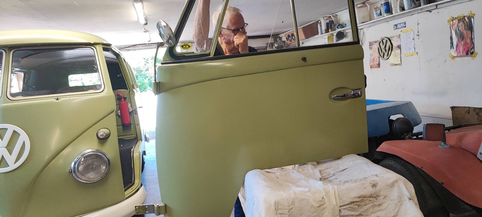 https://www1.garaget.org/gallery/images/38/37069/37069-f25b7cc5971a659e403e73dce4792921.jpg