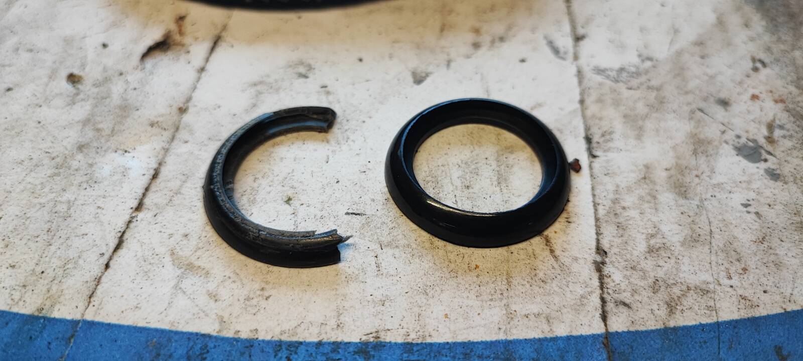 https://www1.garaget.org/gallery/images/38/37069/37069-ff008bfe90ea5785b6a963837a2536d8.jpg