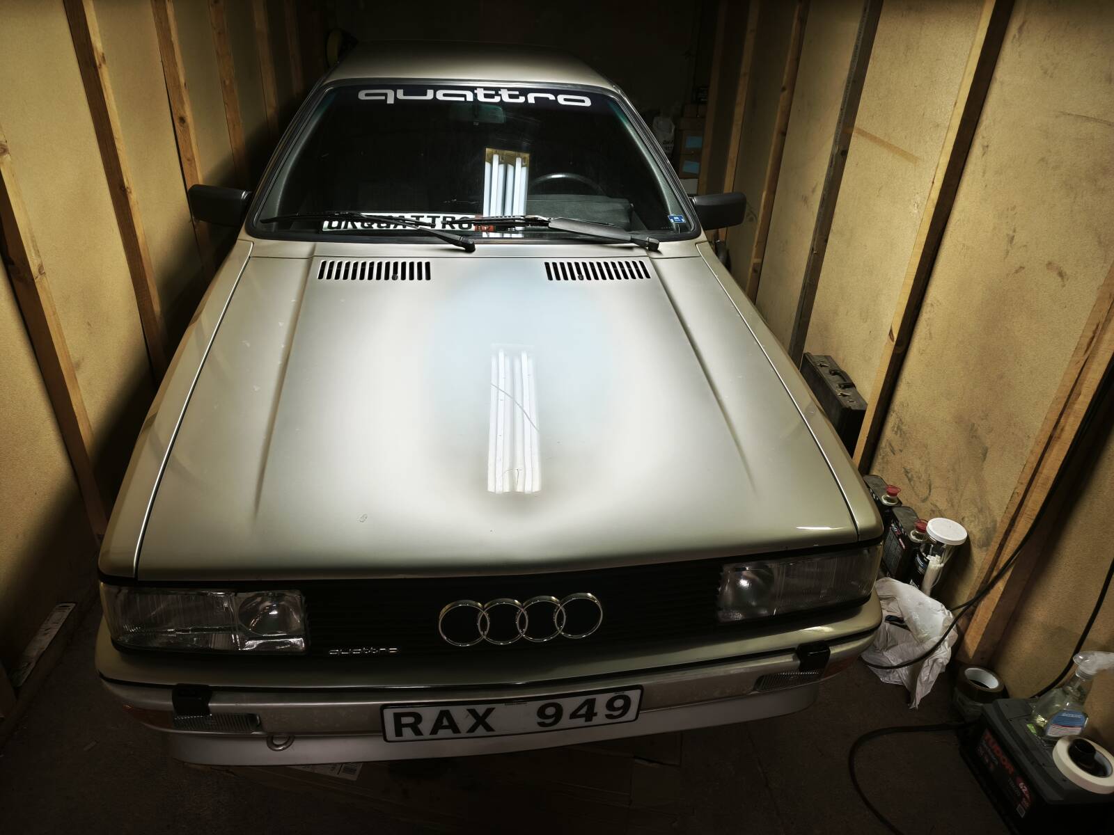 https://www1.garaget.org/gallery/images/41/40028/40028-9f3d02c306f655db5d257c5c20f70296.jpg