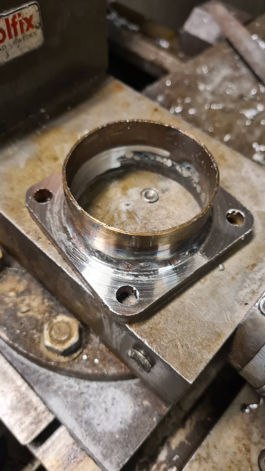 https://www1.garaget.org/gallery/images/42/41098/41098-42ac193f626facf947d561d78f75ea03.jpg