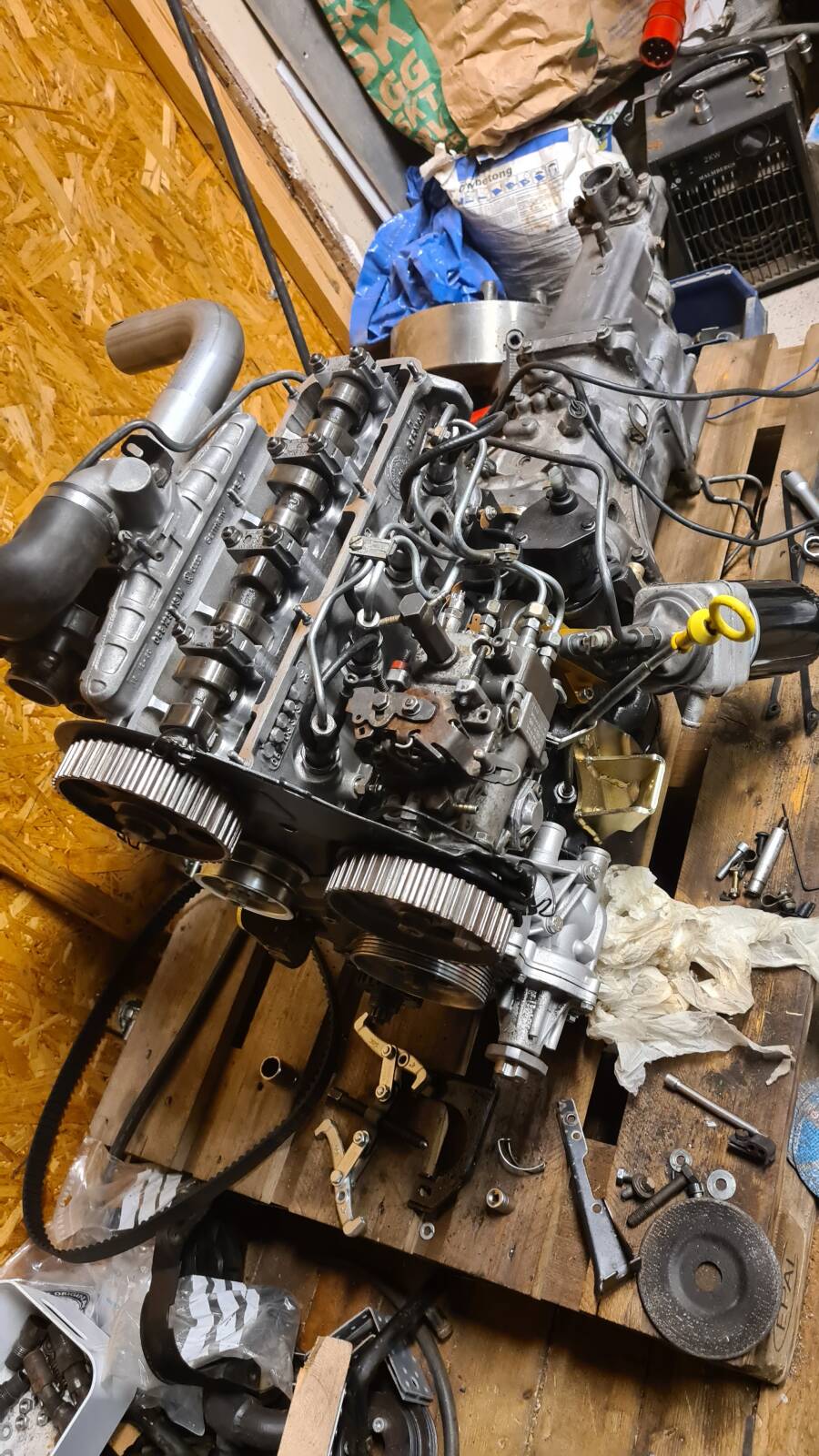 https://www1.garaget.org/gallery/images/42/41098/41098-8dc5fa630cd0e1048220635e535e370e.jpg