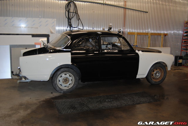 https://www1.garaget.org/gallery/images/44/43636/43636-cdb936fabf44e27cb7b574d5fa0e2643.jpg