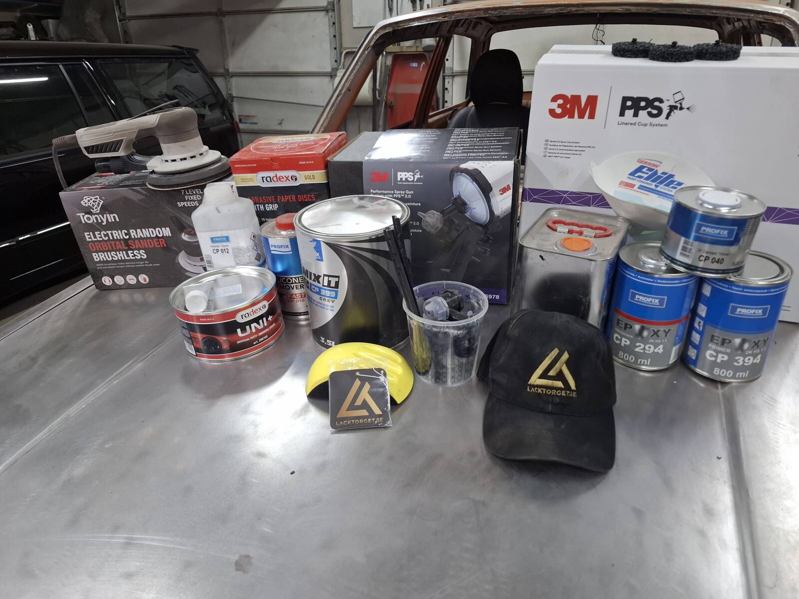 https://www1.garaget.org/gallery/images/44/43798/43798-da7efe22af3274cbb1f338a80b26ab09.jpg