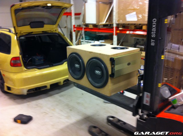 https://www1.garaget.org/gallery/images/44/43877/43877-47a442224abcba4d0f6fa2a82e41e926.jpg