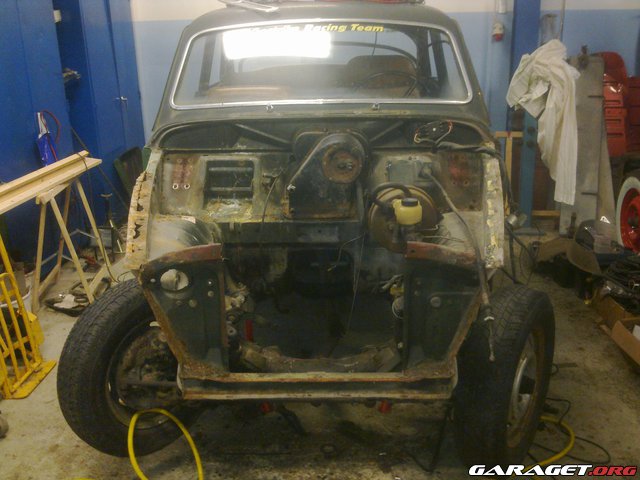 https://www1.garaget.org/gallery/images/45/44948/44948-a7789c4cd99630694dd1d9d3ca895e4b.jpg