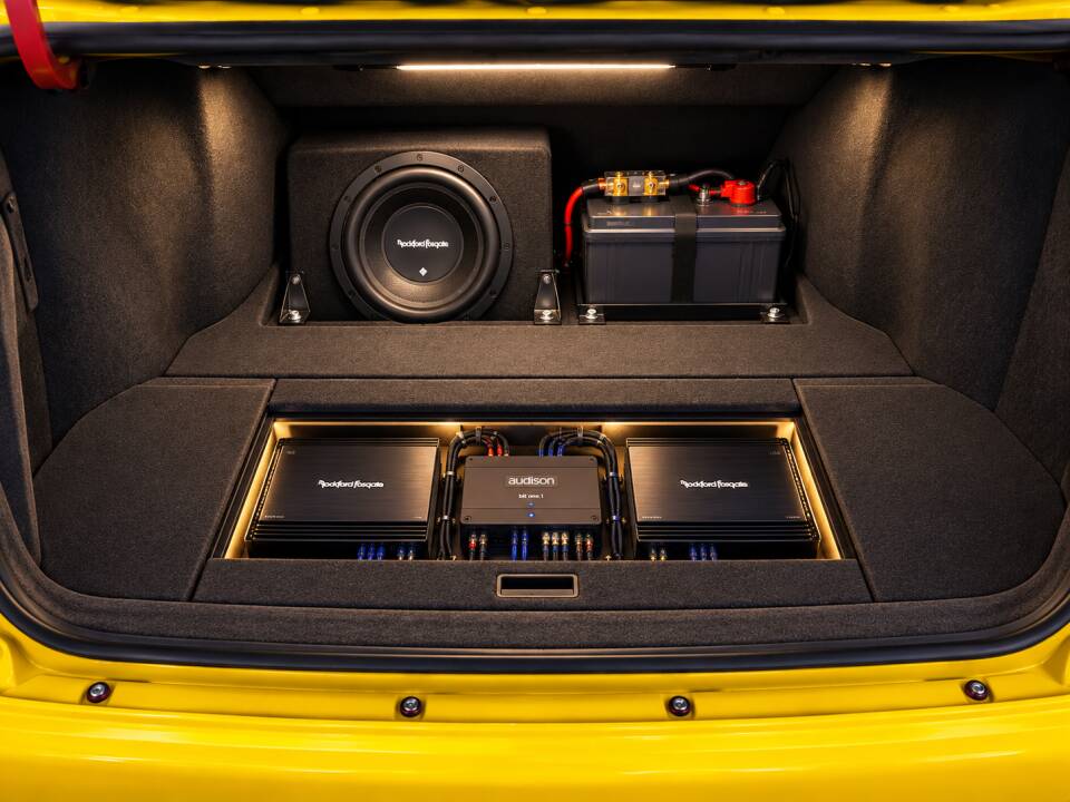https://www1.garaget.org/gallery/images/54/53501/53501-5bb983d574373de4ff93ac0470e59bb5.jpg