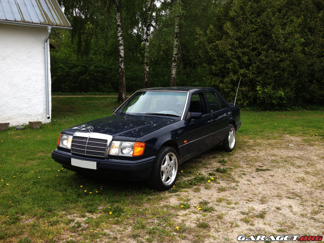 https://www1.garaget.org/gallery/images/68/67703/67703-ee126bfc7c1588228229d77f53ae3edb.jpg