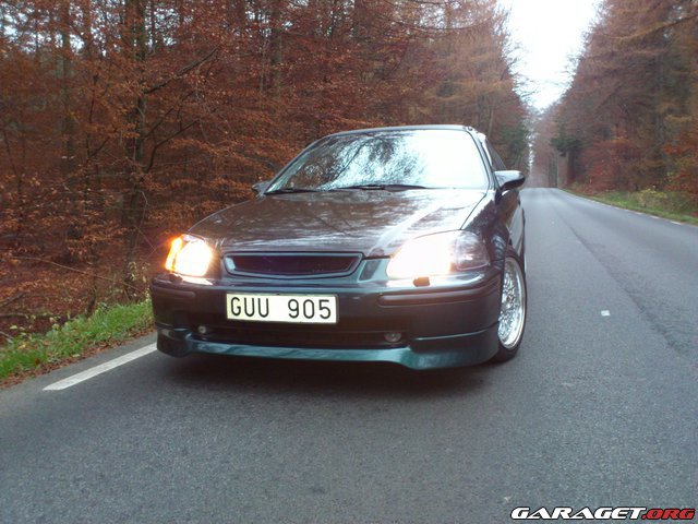 https://www1.garaget.org/gallery/images/8/7118/7118-5b8935fdf1304142d8b7b0d4db5645d3.jpg