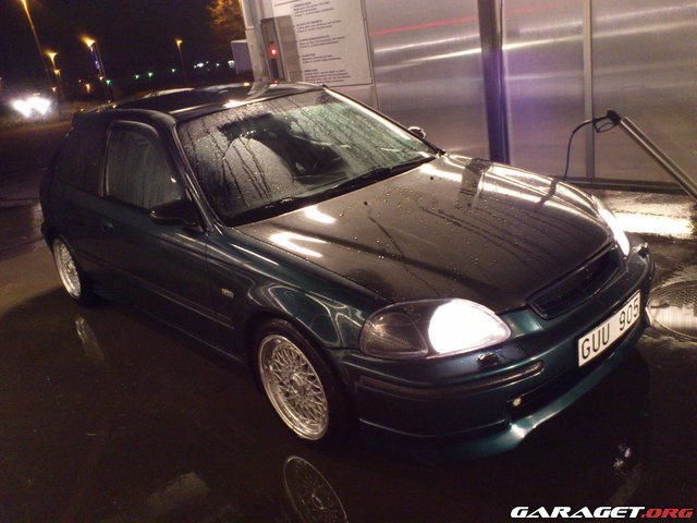 https://www1.garaget.org/gallery/images/8/7118/7118-83788bad0a682c39fe7c1a70dedb805a.jpg
