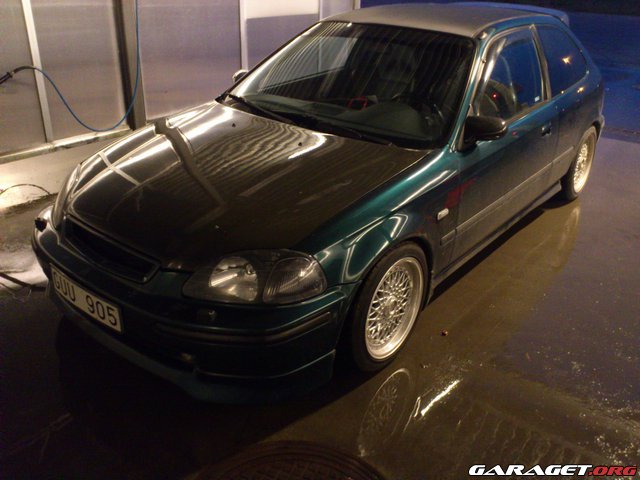 https://www1.garaget.org/gallery/images/8/7118/7118-e8917eae48cff7ba35a175c4ea6c63c0.jpg