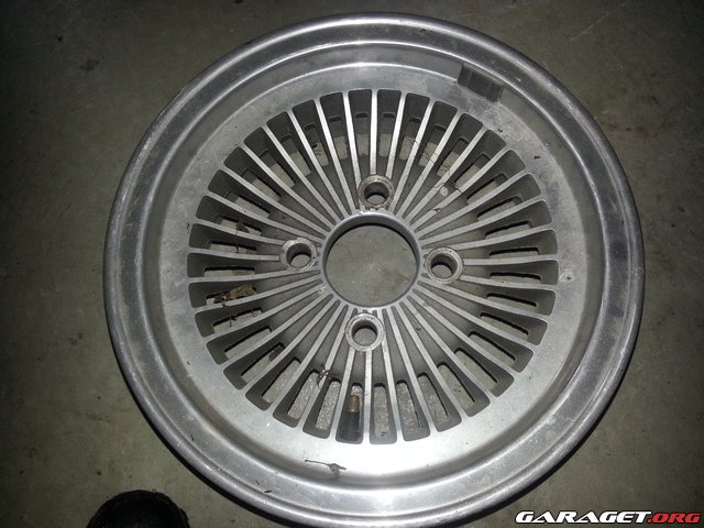 https://www1.garaget.org/gallery/images/82/81359/81359-28826dd98c09862fb283421782d4ee26.jpg